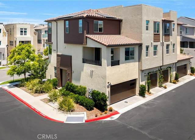Property at 111 Juniper Dr, Rancho Mission Viejo, CA 92694, 2 beds, 2.5 baths