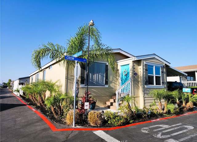 Property at 105 Crow Ln, Fountain Valley, CA 92708, 3 beds, 2 baths