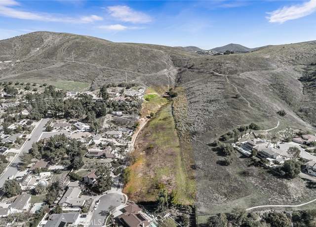 Property at 1-2 Bascom Ct, Thousand Oaks, CA 91362