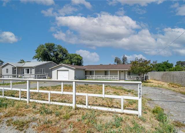Property at 26307 Girard St, Hemet, CA 92544, 4 beds, 1.5 baths
