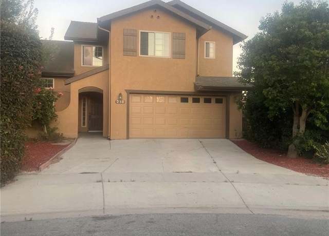 Property at 218 Brighton Ave, King City, CA 93930, 4 beds, 2.5 baths