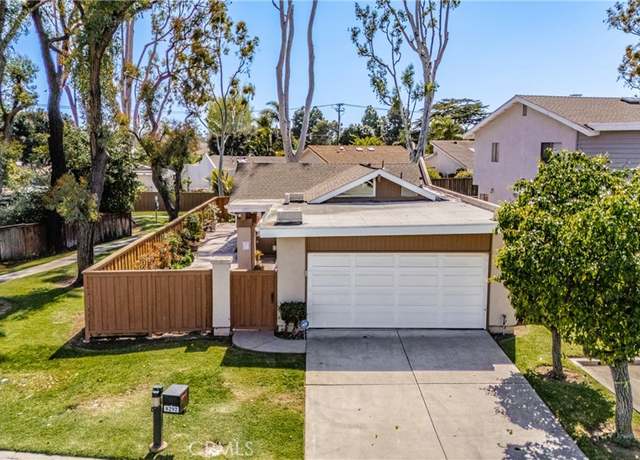 Property at 8292 MANIFESTO Cir, Huntington Beach, CA 92646, 3 beds, 2 baths