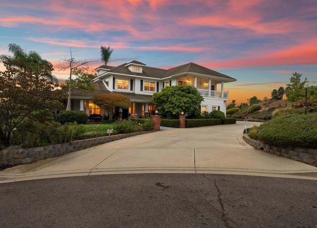 Property at 205 White Horse Ln, Fallbrook, CA 92028, 4 beds, 3.5 baths