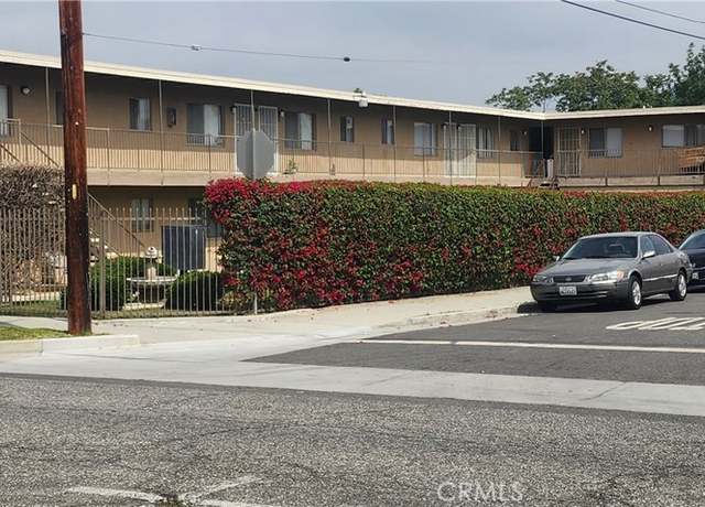 Property at 1935 W Linden St, Riverside, CA 92507, 14 beds, 12 baths