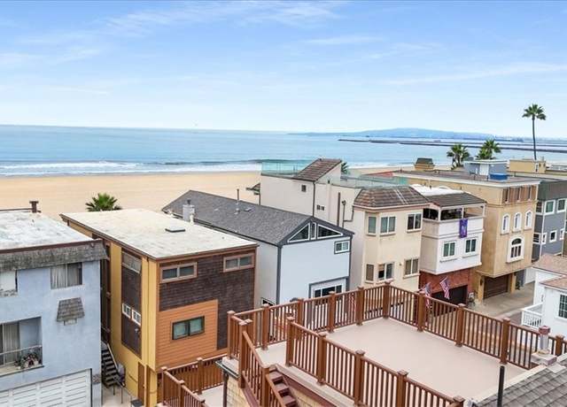Property at 57 B Surfside Ave, Surfside, CA 90743, 4 beds, 4 baths