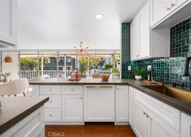 Property at 1400 N Sweetzer Ave #102, West Hollywood, CA 90069, 3 beds, 2 baths
