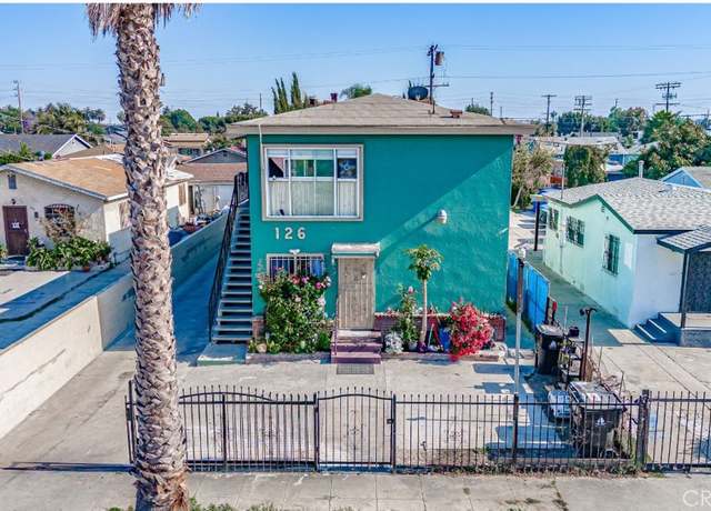 Property at 126 E 89th St, Los Angeles, CA 90003, 8 beds, 4 baths