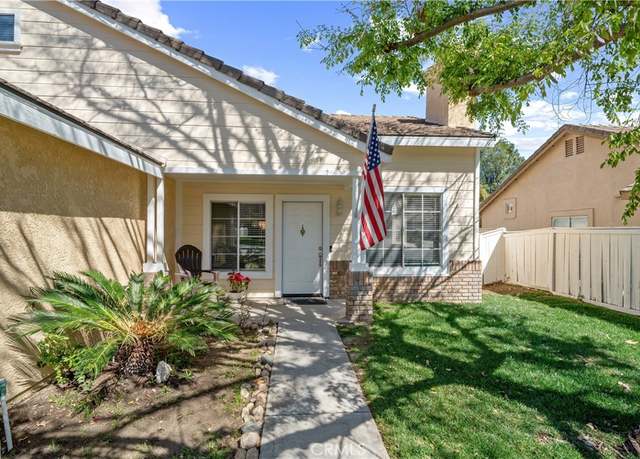 Property at 19390 Okeechobee Ln, Lake Elsinore, CA 92530, 4 beds, 2 baths