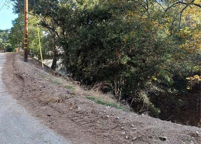 Property at 24764 Edelwiess Dr, Crestline, CA 92325