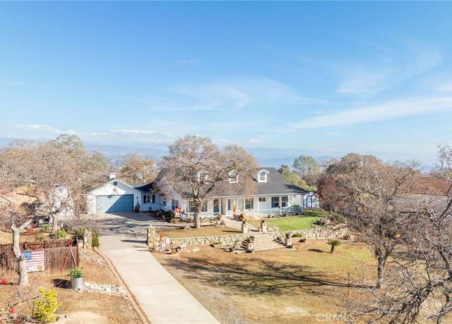 Property at 41761 John Muir Dr, Coarsegold, CA 93614, 3 beds, 2 baths