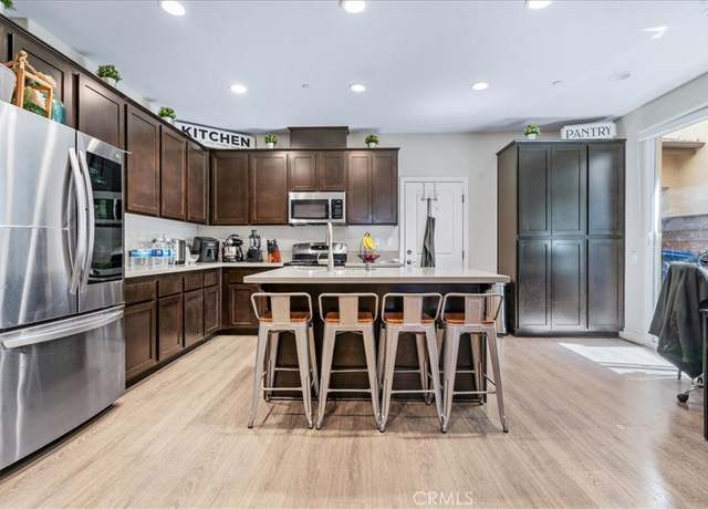 Property at 9361 Ranada Cir #19, Atascadero, CA 93422, 4 beds, 3 baths