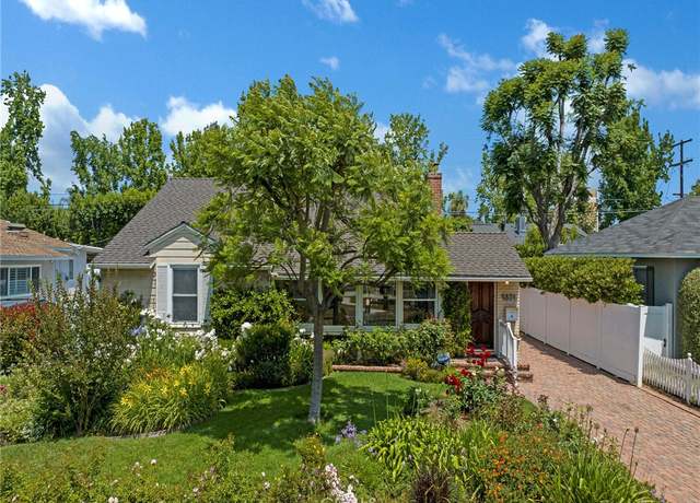Property at 4854 Ranchito Ave, Sherman Oaks, CA 91423, 3 beds, 2 baths