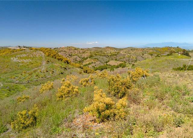 Property at 2 La Cruz Dr, Temecula, CA 92590