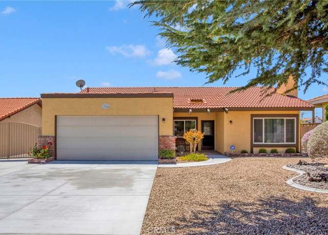 Property at 17965 Fremontia Ln, Victorville, CA 92395, 3 beds, 2 baths