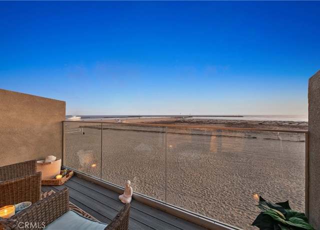 Property at 6 Voyage St #204, Marina Del Rey, CA 90292, 2 beds, 2 baths