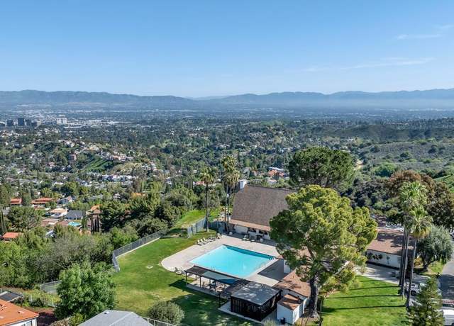 Property at 171 Comanche, Topanga, CA 90290, 3 beds, 2 baths