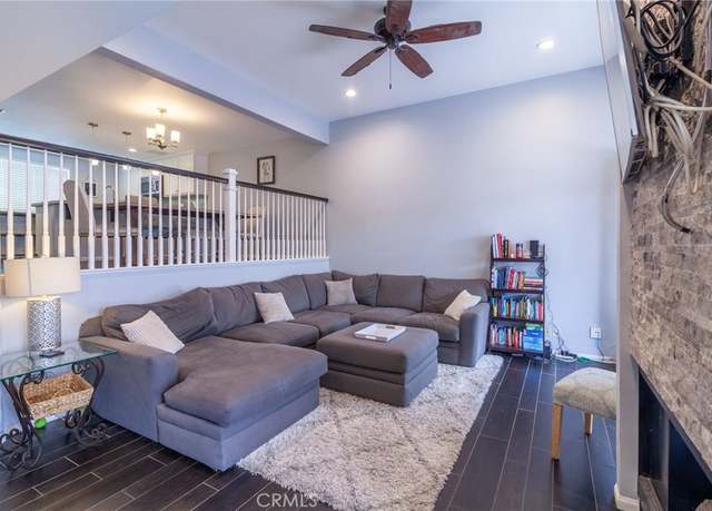 Property at 4357 W Sarah St #26, Burbank, CA 91505, 2 beds, 3 baths
