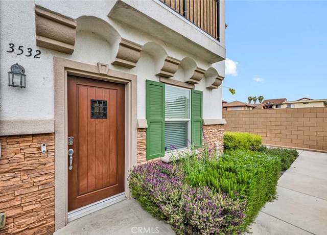 Property at 3532 W Savanna St, Anaheim, CA 92804, 2 beds, 2.5 baths