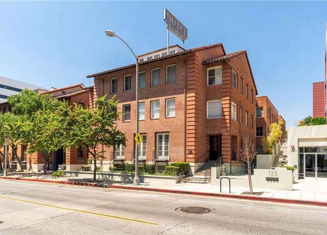 Property at 139 S Los Robles Ave #205, Pasadena, CA 91101, 2 beds, 2 baths
