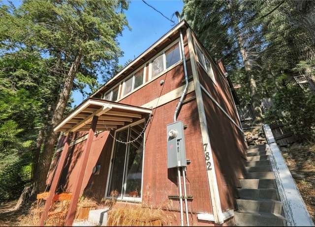 Property at 782 Virginia Ct, Lake Arrowhead, CA 92352, 2 beds, 2 baths