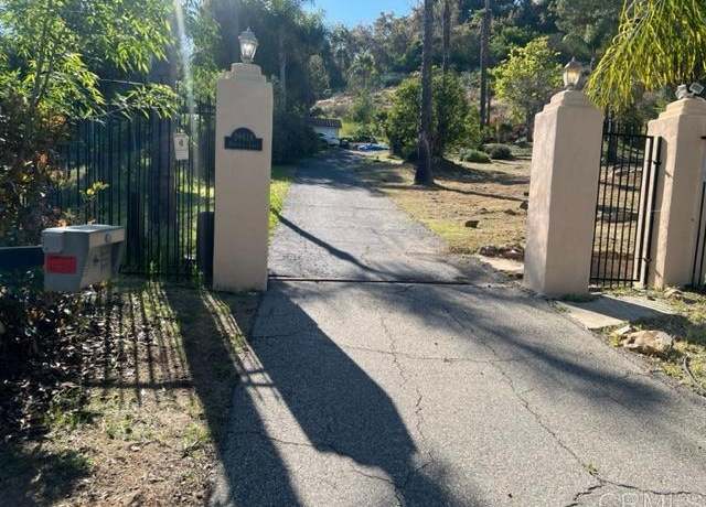 Property at 29828 Margale Ln, Vista, CA 92084, 3 beds, 2 baths