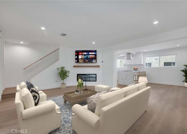 Property at 18550 Hatteras St #94, Tarzana, CA 91356, 2 beds, 3 baths