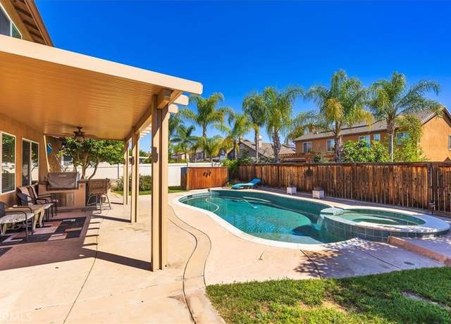 Property at 31578 Waterfall Way, Murrieta, CA 92563, 5 beds, 3.5 baths
