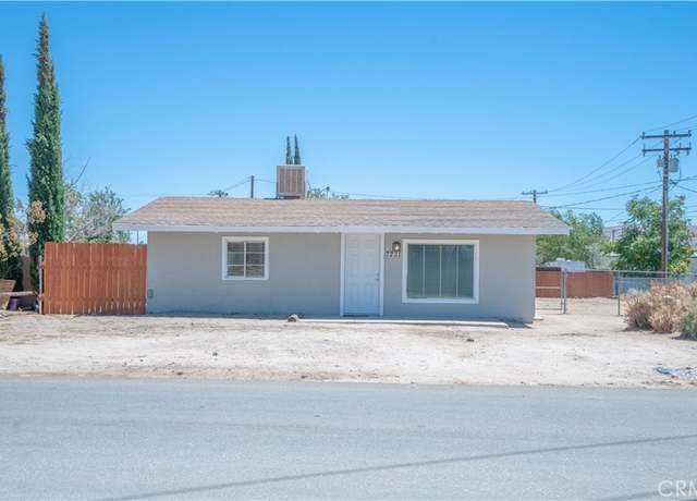 Property at 7221 Cherokee Trl, Yucca Valley, CA 92284, 2 beds, 2 baths