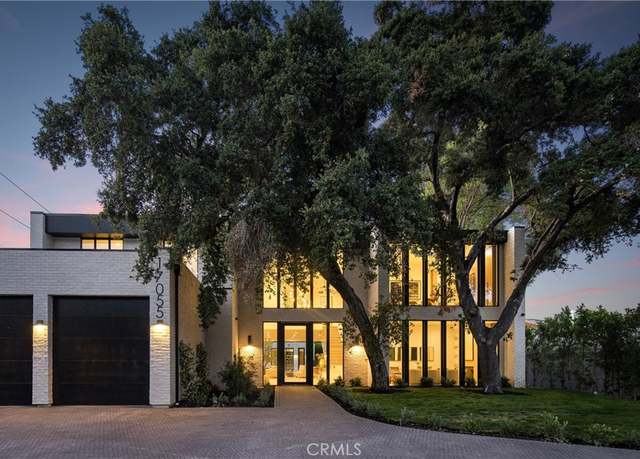 Property at 17055 Rancho St, Encino, CA 91316, 7 beds, 6.5 baths