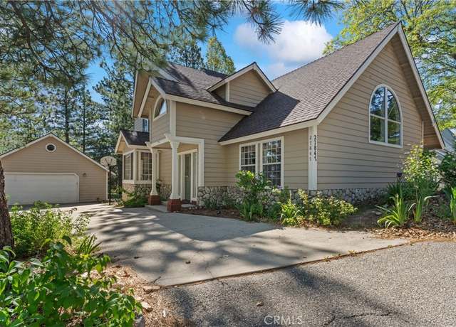 Property at 27847 St Bernard Ln, Lake Arrowhead, CA 92352, 3 beds, 3 baths