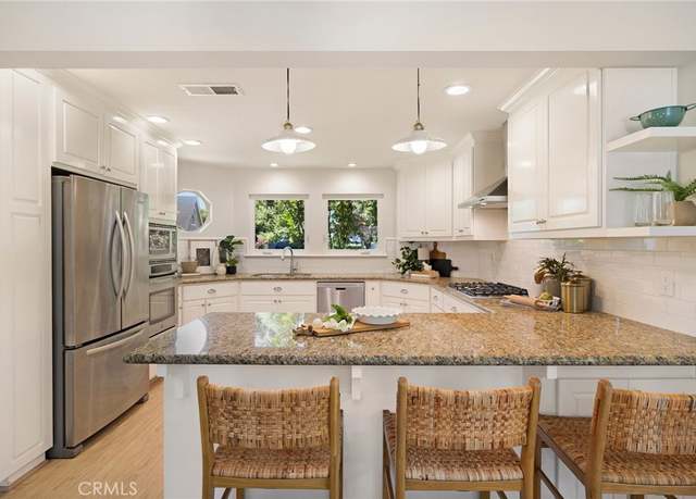 Property at 812 Collindale Ct, Chico, CA 95926, 3 beds, 2 baths