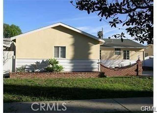 Property at 19023 Cantlay St, Reseda, CA 91335, 4 beds, 2 baths
