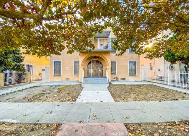 Property at 723 N Ridgewood Pl, Los Angeles, CA 90038, 4 beds, 4 baths