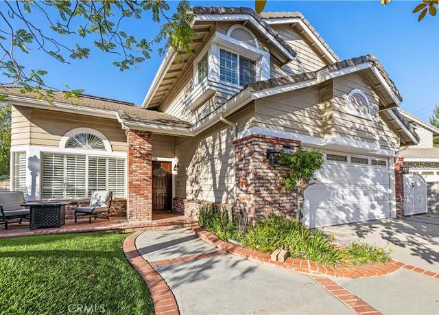 Property at 28642 Apricot Pl, Saugus, CA 91390, 5 beds, 4 baths
