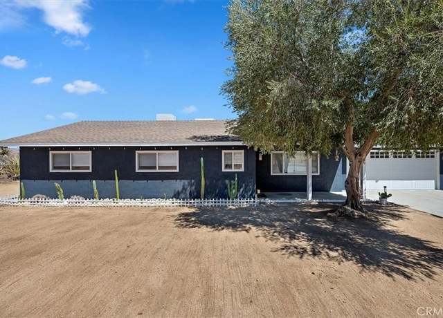 Property at 60390 Alta Mura Dr, Joshua Tree, CA 92252, 3 beds, 2 baths