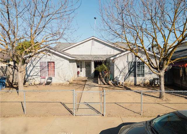 Property at 259 E 9th St, Merced, CA 95341, 6 beds, 4 baths