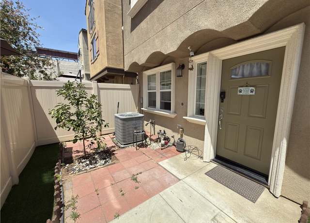 Property at 22111 Main St #6, Carson, CA 90745, 3 beds, 4 baths