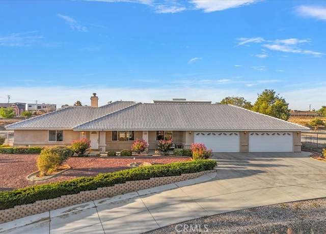 Property at 10904 E Ave, Hesperia, CA 92345, 3 beds, 2 baths