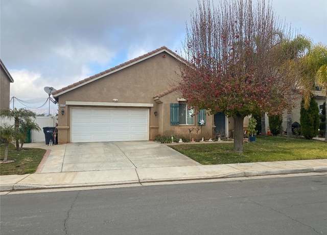Property at 1172 Cedar Hollow Rd, Beaumont, CA 92223, 3 beds, 3 baths