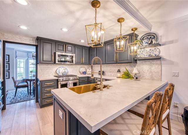 Property at 25536 Rue Terrase #17, Laguna Niguel, CA 92677, 2 beds, 2.5 baths