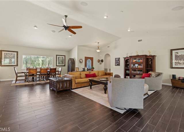 Property at 18181 Lost Creek Rd, Saugus, CA 91390, 4 beds, 3 baths