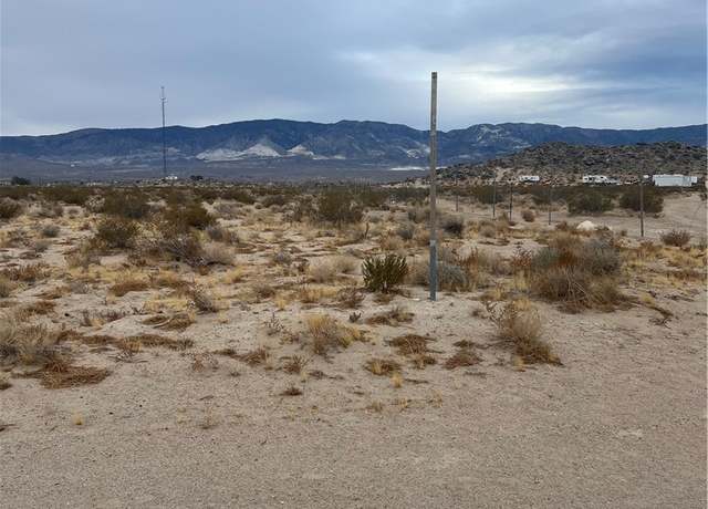 Property at 5 Rodeo Rd, Lucerne Valley, CA 92356