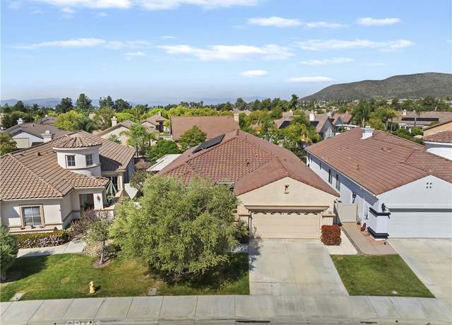 Property at 29427 Winding Brook Dr, Menifee, CA 92584, 2 beds, 2.5 baths