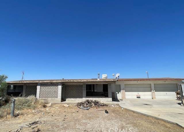 Property at 1925 62nd St W, Rosamond, CA 93560, 3 beds, 2.5 baths