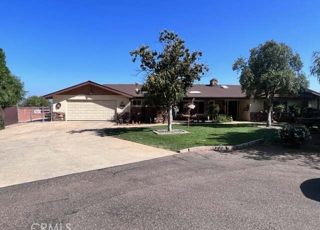 Property at 1555 Washington St, Ramona, CA 92065, 4 beds, 2.5 baths