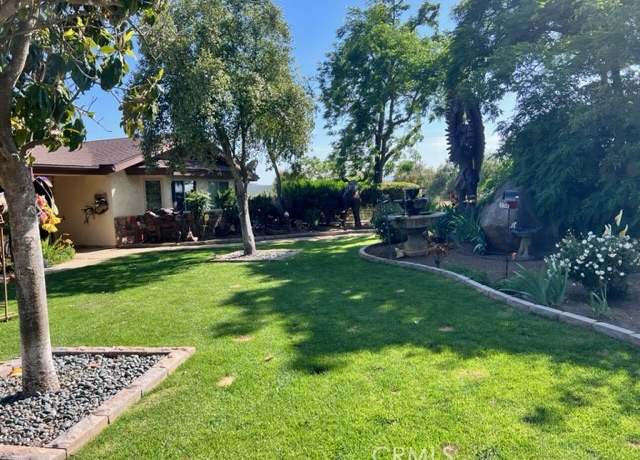 Property at 1555 Washington St, Ramona, CA 92065, 4 beds, 2.5 baths
