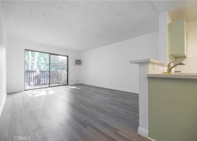 Property at 20234 Cantara St #269, Winnetka, CA 91306, 1 bed, 1 bath