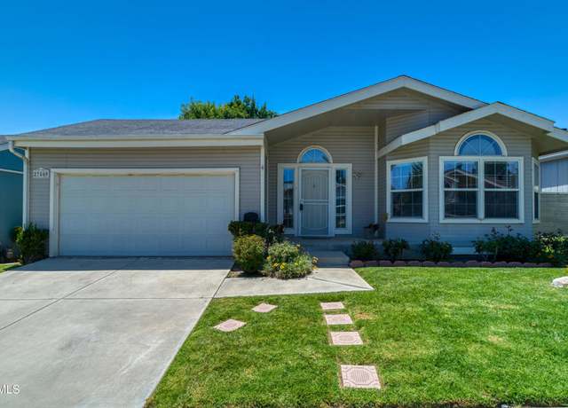 Property at 27809 Blue Sky Ln, Canyon Country, CA 91351, 3 beds, 2 baths