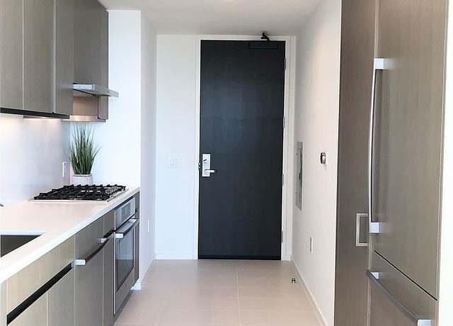 Property at 889 Francisco St #2505, Los Angeles, CA 90017, 1 bath
