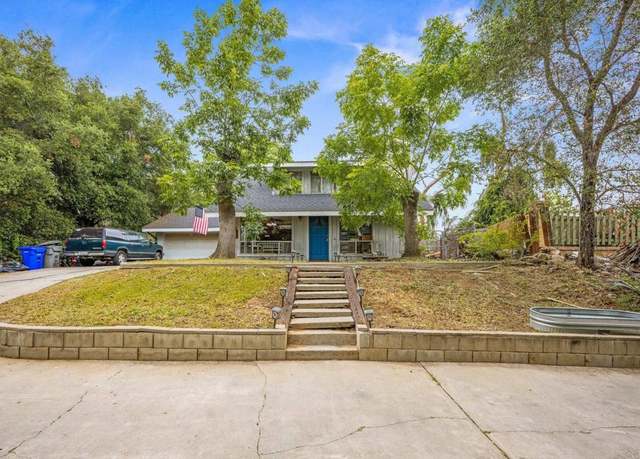 Property at 712 Convertible Ln, Fallbrook, CA 92028, 4 beds, 2 baths